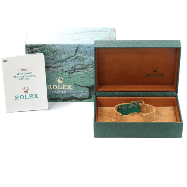 Rolex Submariner Date 40mm Black Dial Steel Mens Watch 16610 Box Papers